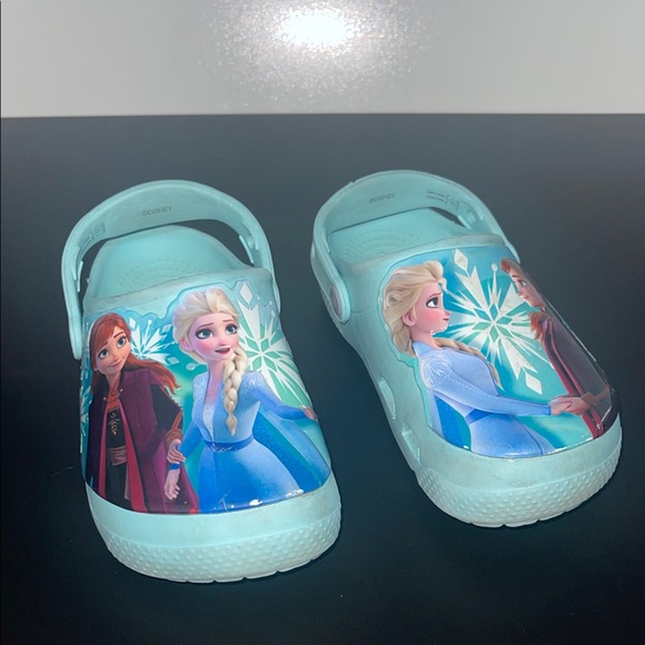 CROCS Frozen II Kids Slippers - Light Blue J 1 - Picture 1 of 9